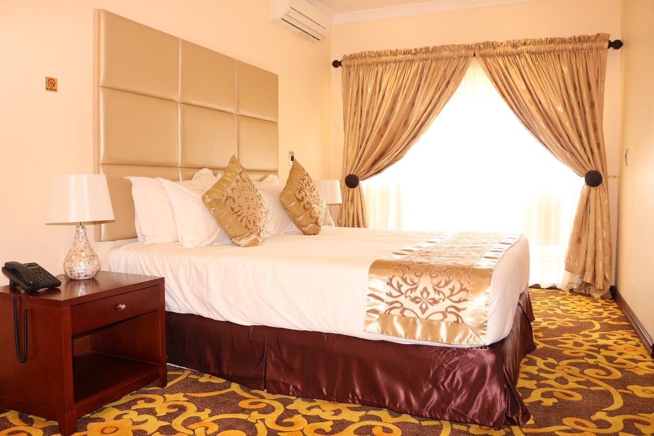 Open House Boutique Hotel มันซีนี ภายนอก รูปภาพ