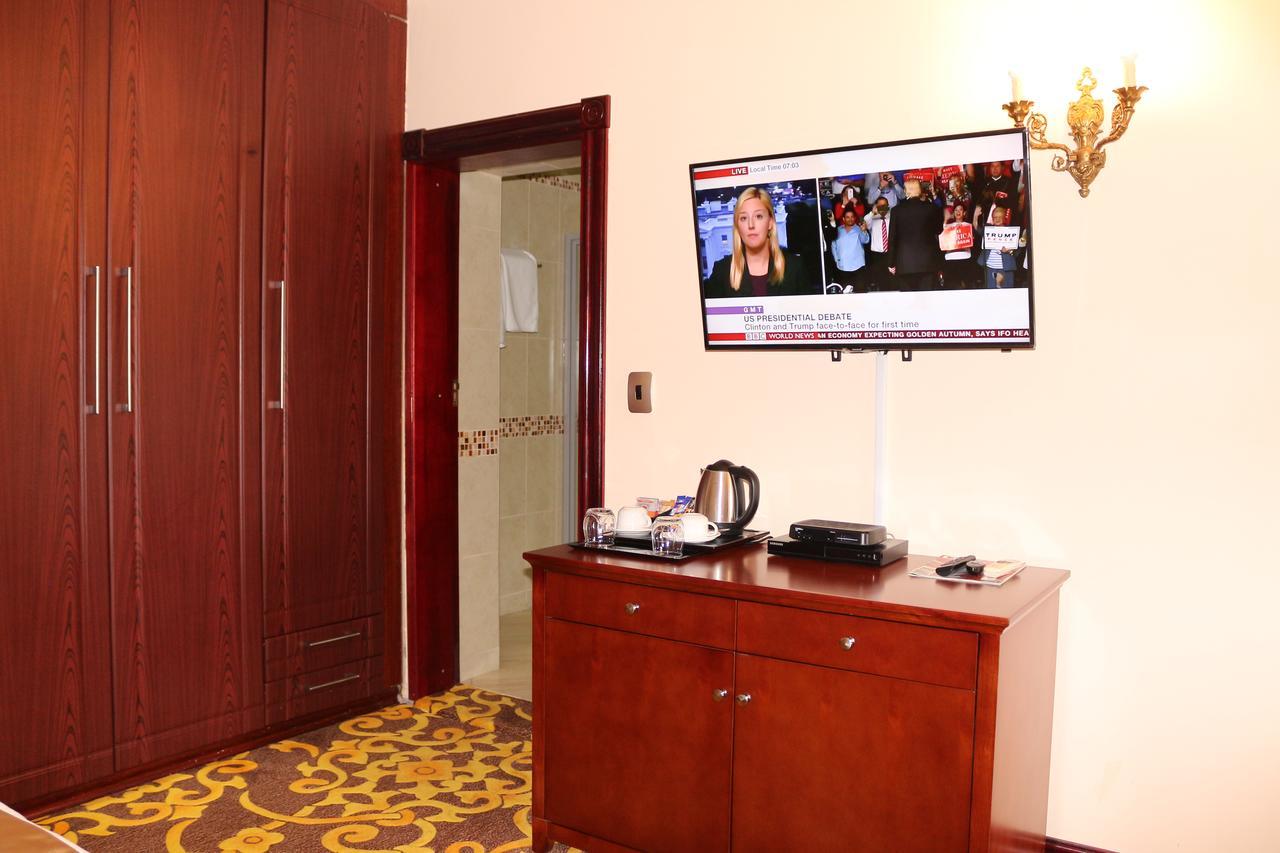 Open House Boutique Hotel มันซีนี ภายนอก รูปภาพ
