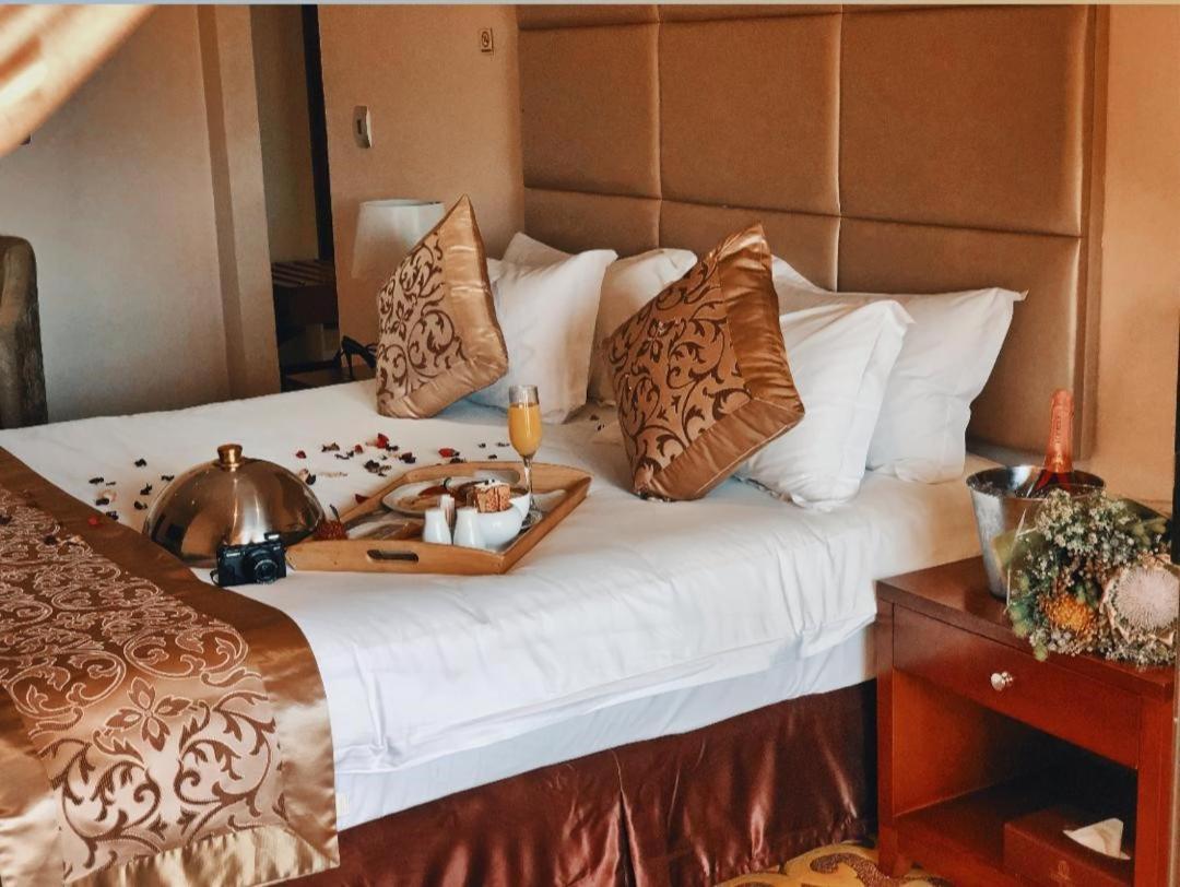 Open House Boutique Hotel มันซีนี ภายนอก รูปภาพ
