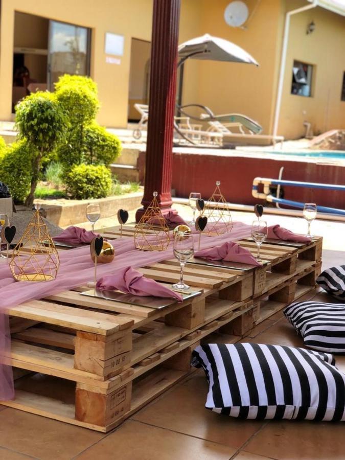 Open House Boutique Hotel มันซีนี ภายนอก รูปภาพ